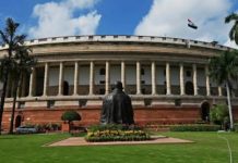 “८५० खासदारांचा प्रस्ताव — लोकशाहीचा विस्तार की Governance Entropy?” “संख्या वाढवून संसद सुधरत नाही — मन बदलल्याशिवाय शासन बदलत नाही!”